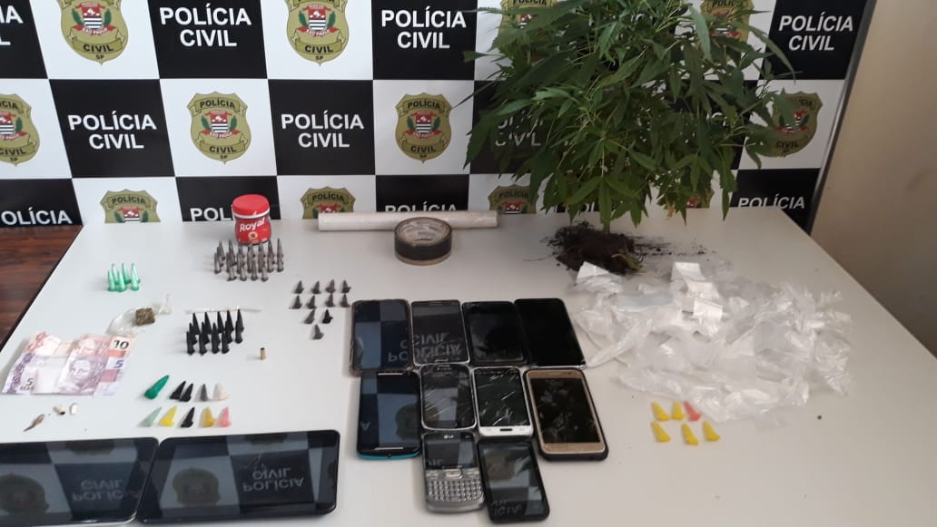 Em ação conjunta, polícias Civil e Militar apreendem drogas em Igaraçu do Tietê