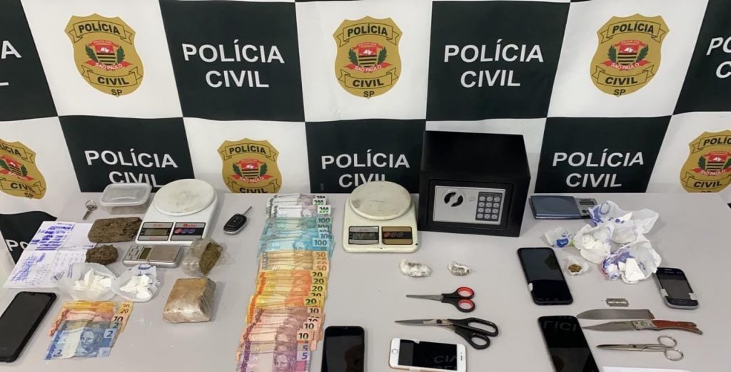Operação conjunta entre policias Civil e Militar resulta em prisão de traficantes, drogas e dinheiro em Jaú